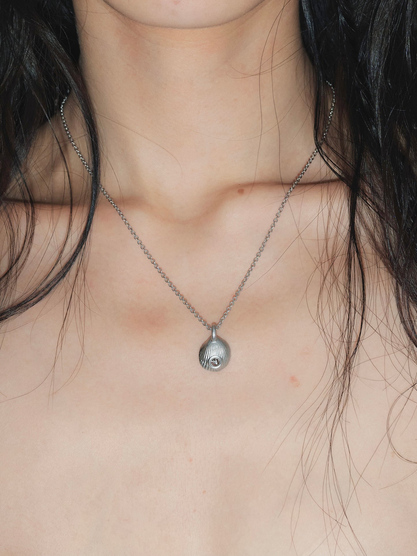 fomulo Shell piercing STAR NECKLACE.