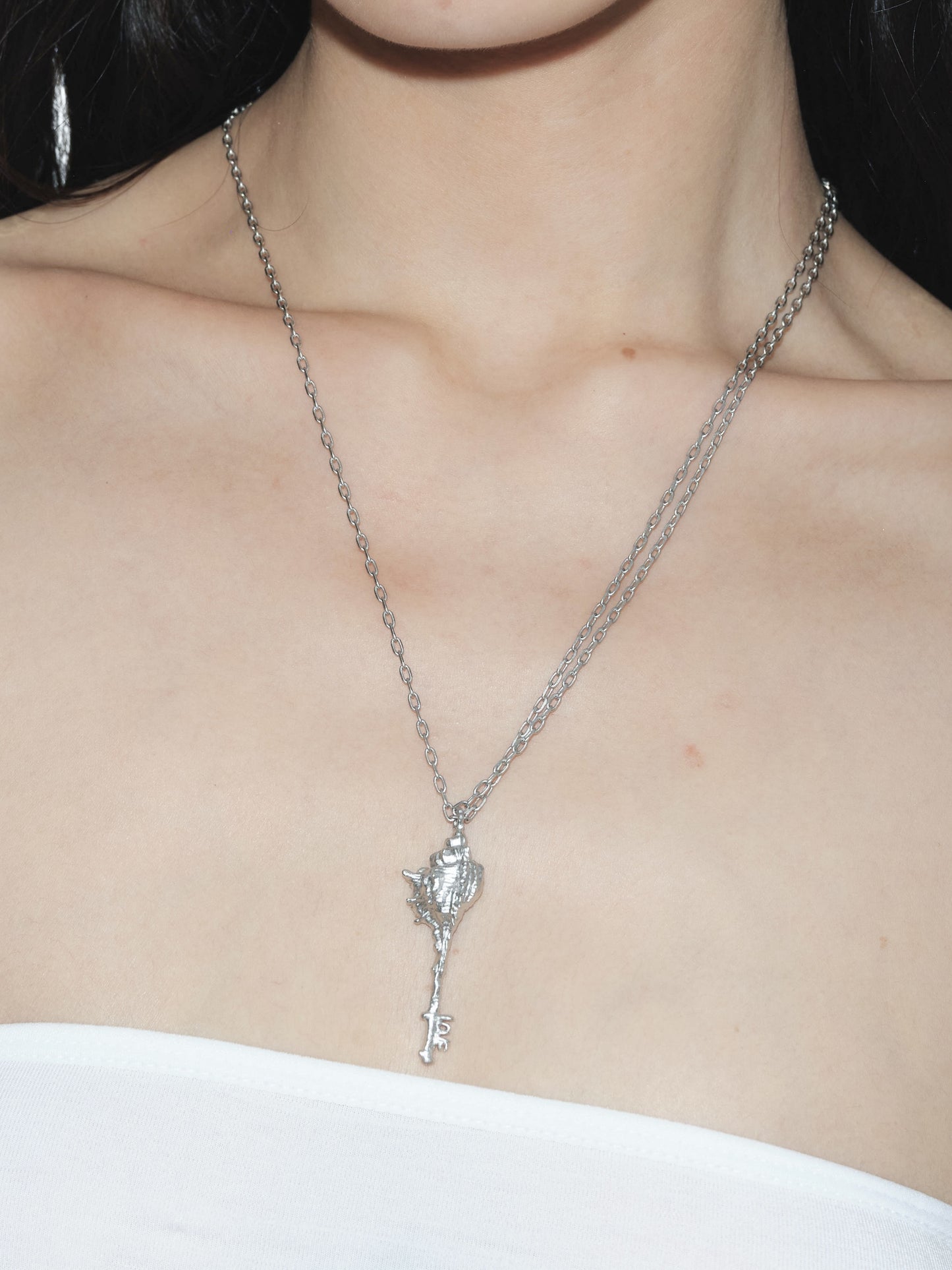 fomulo Conch Necklace